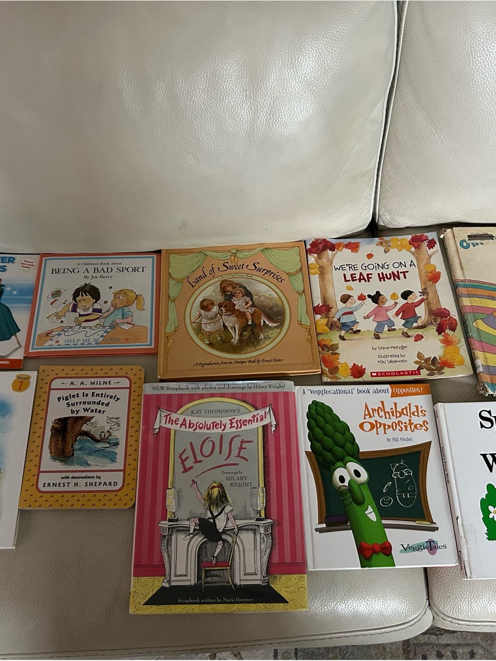 Children's Book Lot 2 of 4